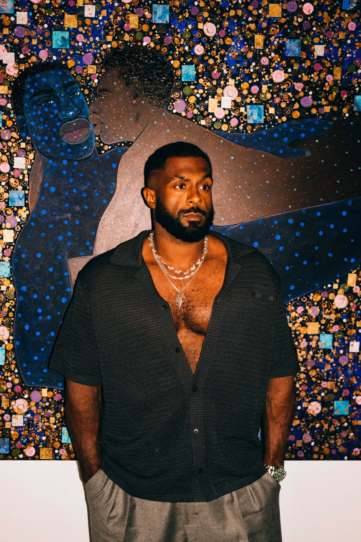 As músicas têm participações de Vanessa da Mata, Teto, Zeca Veloso, Sued Nunes, Joyce Alane, Mirella Costa, IVYSON e Carol Biazin por Roncca/Divulgação