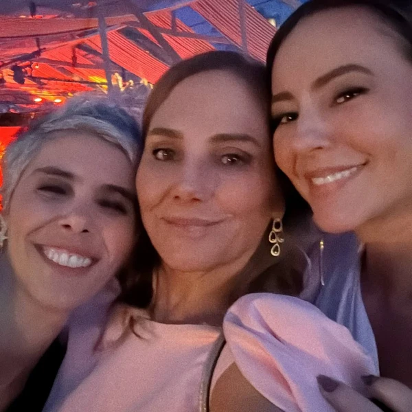 Heloisa Périssé assume novo romance e celebra fase de recomeço por Reprodução