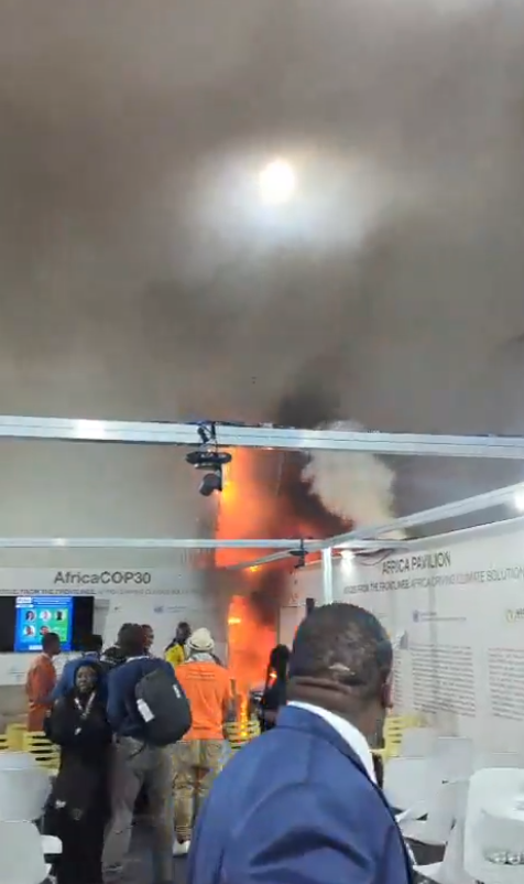 Incêndio atingiu pavilhão da COP30 por Reprodução/Redes sociais
