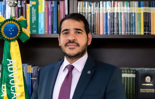 Ele é procurador da Fazenda Nacional desde 2007, o que o coloca numa carreira longa na advocacia pública por Divulgação