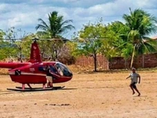 Imagem - Helicóptero faz pouso de emergência e passageiros são assaltados após aterrissagem