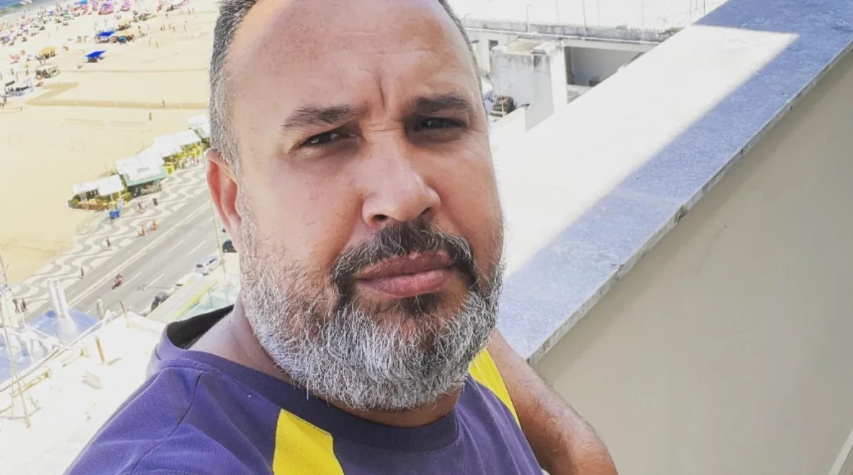 Binho Ted  por Reprodução