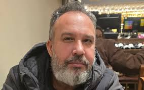 Binho Ted  por Reprodução