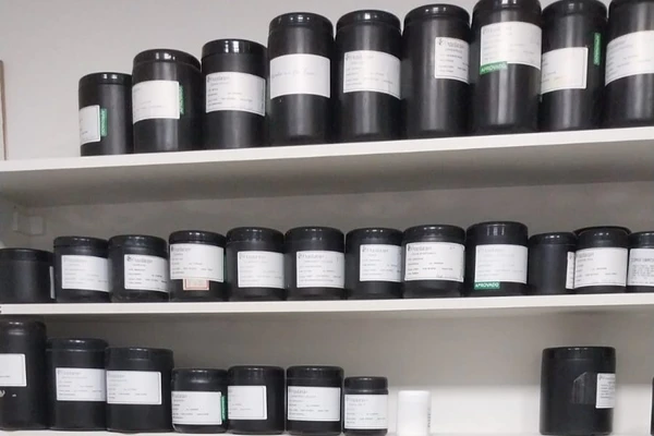 Farmácia de manipulação foi interditada em Vitória da Conquista por Divulgação/ Visa