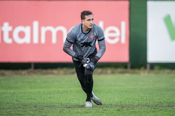 Goleiro Thiago Couto