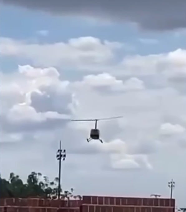Helicóptero fez pouso de emergência por Reprodução