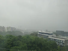 Imagem - Céu nublado e chuvas passageiras marcam previsão do tempo para Salvador nesta semana