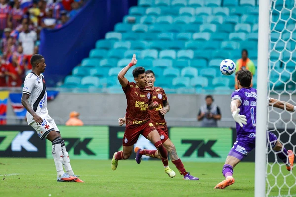 Bahia venceu o Vasco por 1 a 0 na Fonte Nova