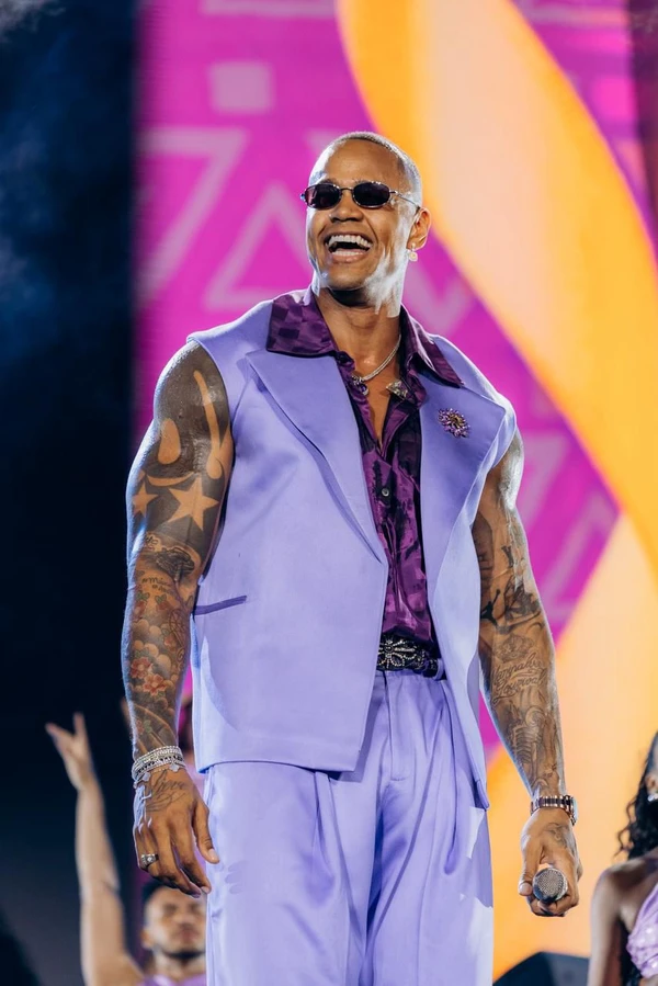 Show de Léo Santana da Praça Maria Felipa por divulgação