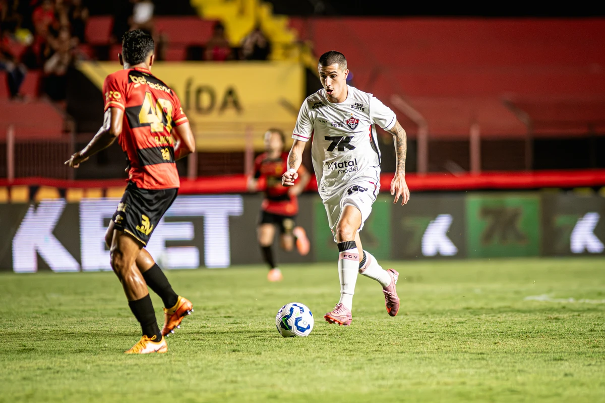 Vitória vence o Sport por Victor Ferreira