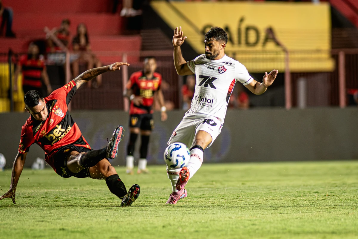 Vitória vence o Sport por Victor Ferreira