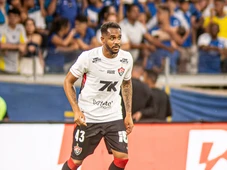 Imagem - Edu celebra vitória e mira sequência do Vitória contra o Mirassol: ‘Agora é virar a chave’