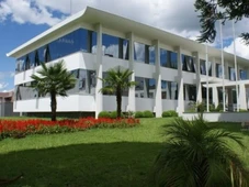 Imagem - Prefeitura anuncia concurso público com 105 vagas e salários de até R$ 12,2 mil