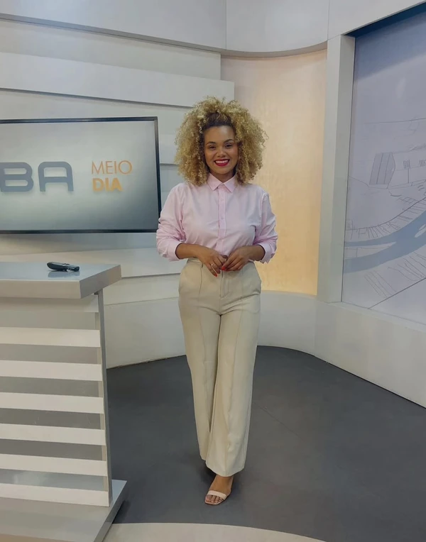 A jornalista Joyce Guirra  por Reprodução/Redes Sociais