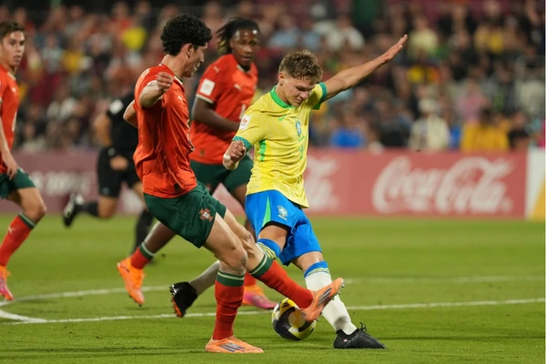 Dell é o artilheiro do Brasil na competição com cinco gols anotados 