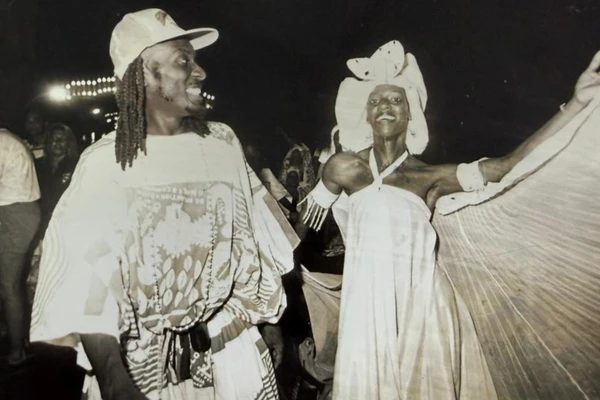 Jimmy Cliff como Olodum no Carnaval de 1991 por Ailton Cordeiro/Arquivo CORREIO