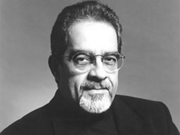 O músico Zé Rodrix nasceu nessa data, em 1947, no Rio. Ele faleceu aos 61 anos, em 2009 por Divulgação