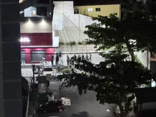 Imagem - Roubo em farmácia na Pituba termina em tiroteio intenso e funcionários reféns