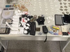 Imagem - Quatro homens são presos após fazer família refém na Região Metropolitana