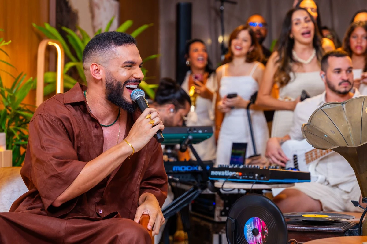 Brenno Casagrande grava projeto intimista após destaque no Estrela da Casa por Arleandes Torres