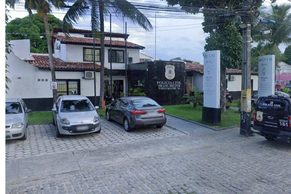 Deam de Porto Seguro: Rua Itagibá, Nº 139, CEP: 45810-000 por Google Street View