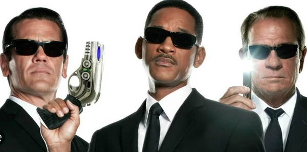 'MIB - Homens de Preto' por Reprodução