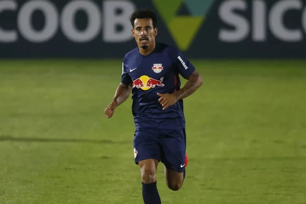 7 - Lucas Evangelista (RB Bragantino/Palmeiras): : 25,6% das partidas por Ari Ferreira/Red Bull Bragantino 