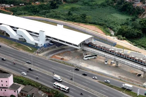 Estação de metrô Bom Juá fica às margens da BR-324