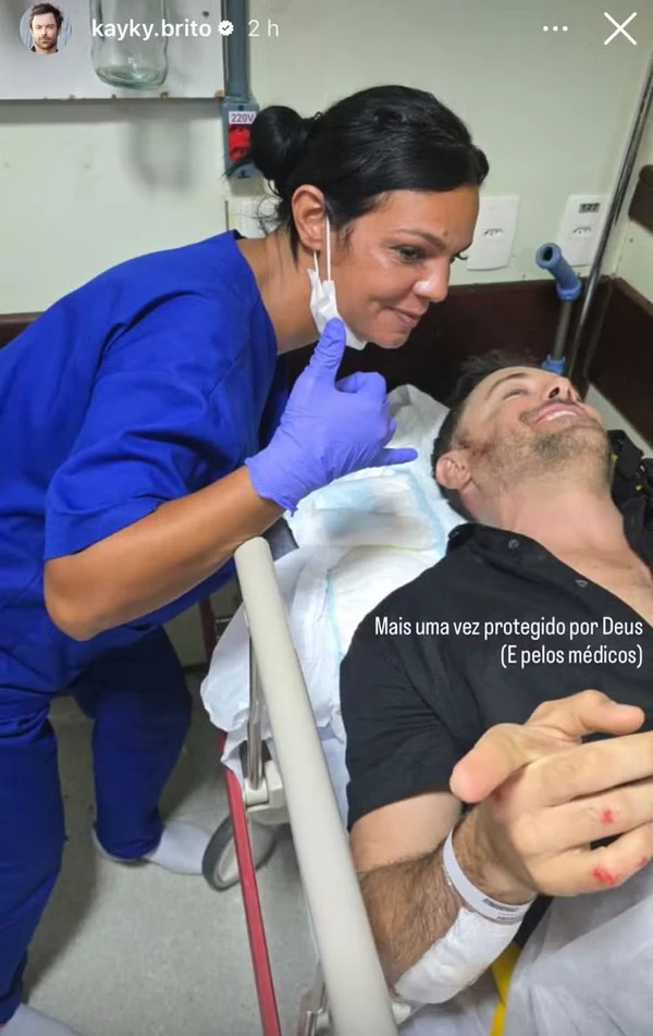  Kayky Brito exibe ferimentos após queda de bicicleta por Reprodução/Instagram