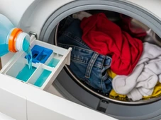 Imagem - Anvisa manda recolher sabão líquido da Ypê por contaminação com bactéria; veja quais produtos