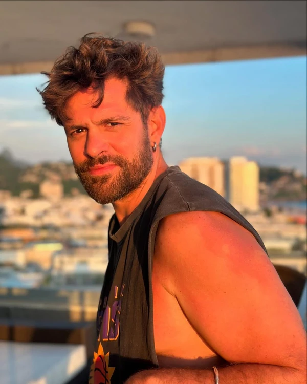 Alejandro Claveaux por Reprodução/Instagram