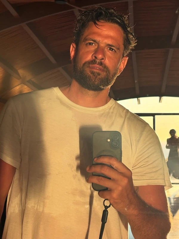 Alejandro Claveaux por Reprodução/Instagram