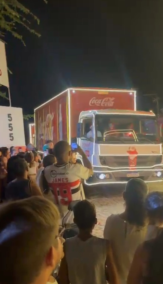 Caravana da Coca-Cola em Conceição do Coité por Reprodução 
