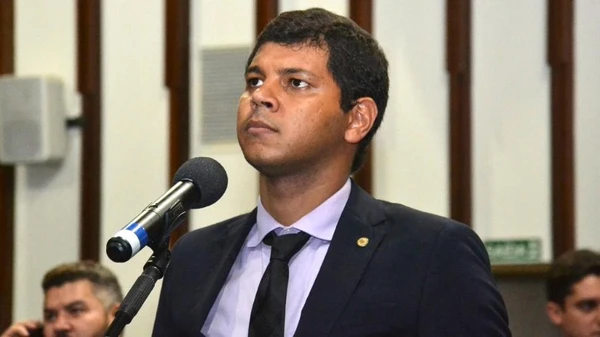 Dr. Diego Castro é o autor da proposta