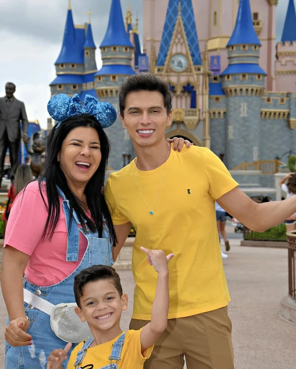 Miguel Benjamim, filho adotivo de Mara Maravilha e Gabriel, encantou fãs antes da separação do ex-casal. por Reprodução/instagram