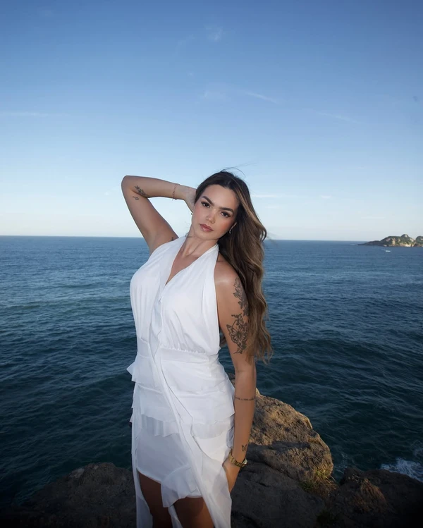 Suzanna Freitas por Reprodução/Instagram