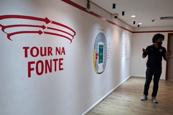 Veja imagens do tour pela Arena Fonte Nova e pelo museu do Bahia por Alan Pinheiro/CORREIO