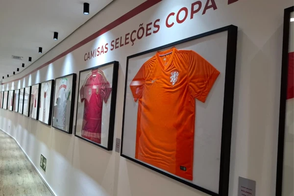 Veja imagens do tour pela Arena Fonte Nova e pelo museu do Bahia por Alan Pinheiro/CORREIO