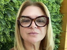 Imagem - Qual foi a causa da morte da mãe de Mel Maia, Débora, aos 53 anos?