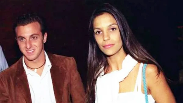 O namoro de Ivete e Huck foi bem breve, apenas 6 meses. O término aconteceu na virada de 1999 para 2000. Hoje, Ivete e o apresentador mantêm um bom relacionamento profissional, contando com aparições da cantora no programa dele. por Divulgação