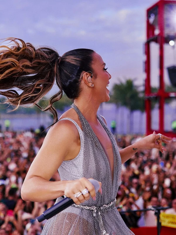 Ivete Sangalo em show no Rio de Janeiro por Rafa Mattei/Reprodução/Instagram