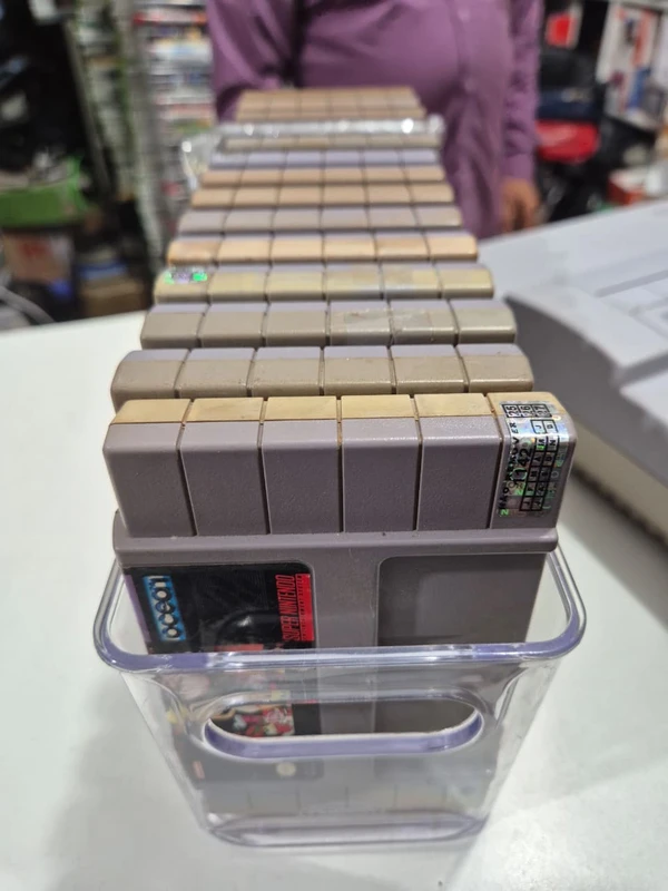 Loja de games retrô, Rene Games, no Relógio de São Pedro por Moysés Suzart