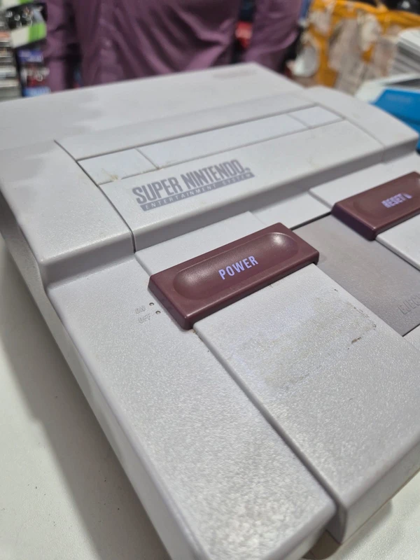 Loja de games retrô, Rene Games, no Relógio de São Pedro por Moysés Suzart