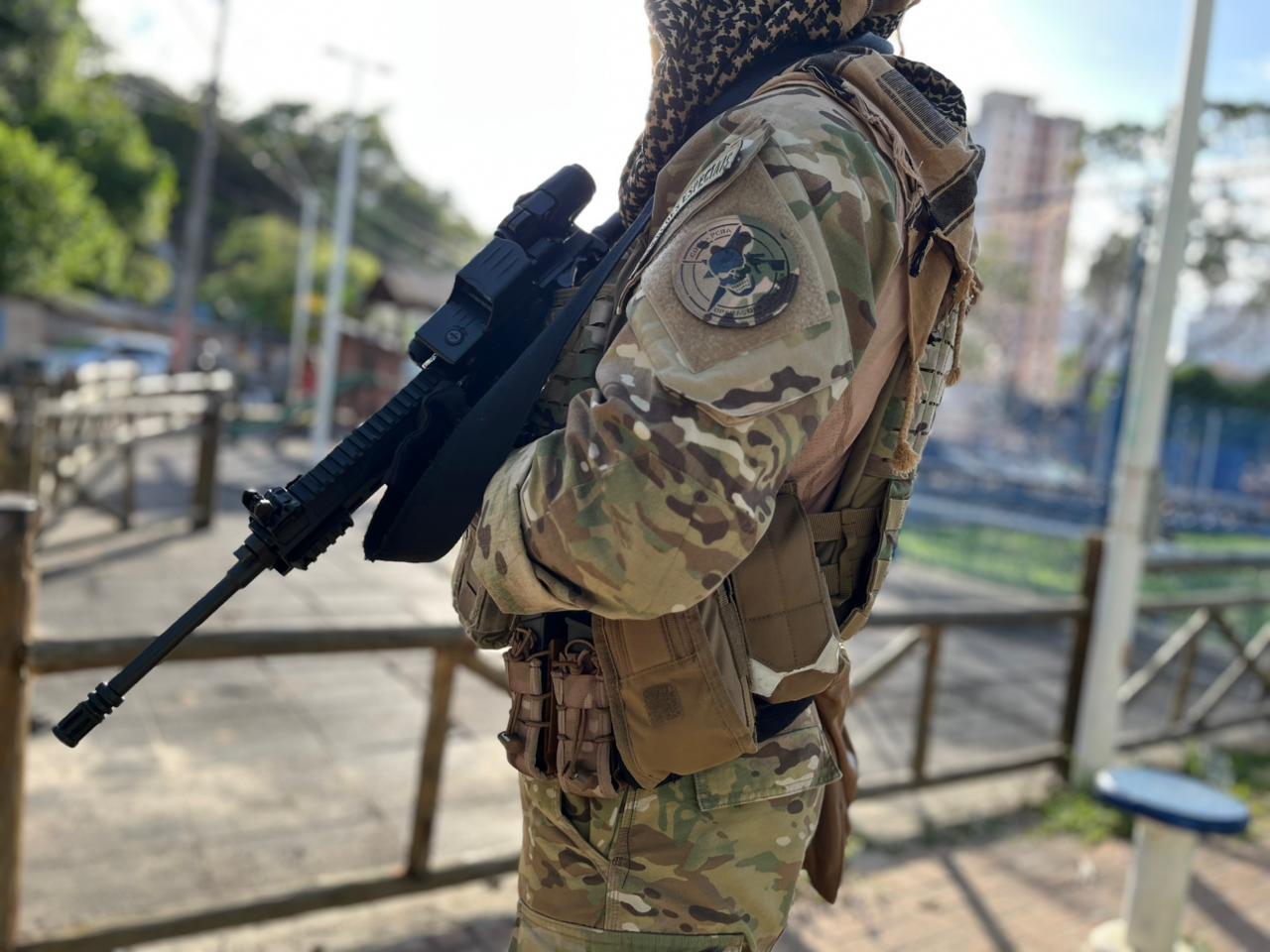 Operação Parking prende seis homens e cumpre mandados no Nordeste de Amaralina em Salvador por Filipe Conceição / Ascom PCBA