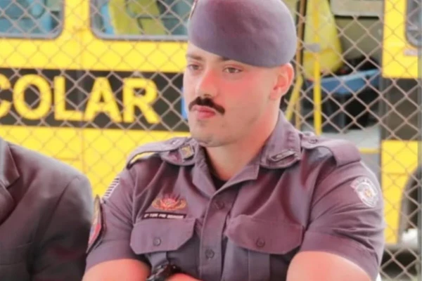 PM agride banhista e colegas de farda em SP 