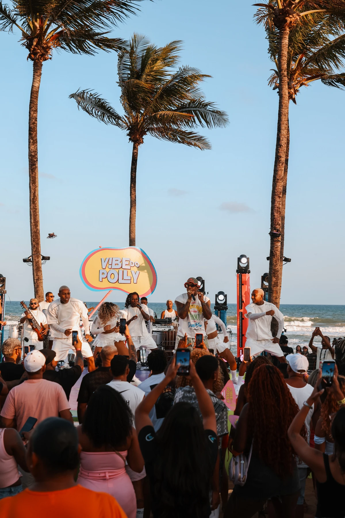 Oh Polêmico libera “Vibe do Polly” com feats e clima de verão baiano por Rafael Cerqueira