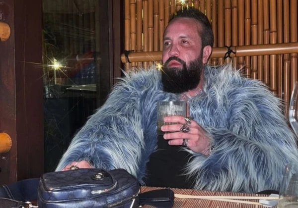 Ricardo Flores por Reprodução