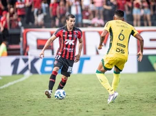 Imagem - Risco de rebaixamento do Vitória despenca após fim da rodada; confira