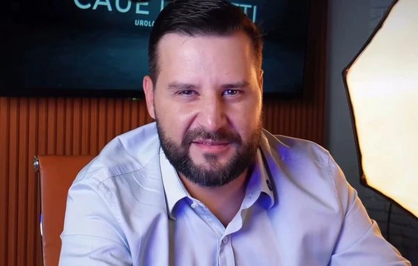 Caue Brunelli Dezotti por Reprodução