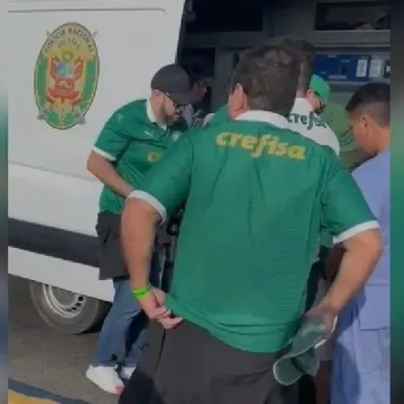 Torcedor chegou a ser socorrido por Reprodução